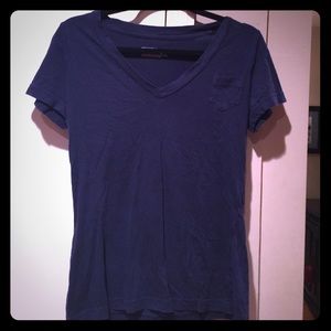 Mossimo Navy boyfriend tee v neck. Size: M.