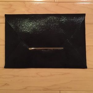 AUTHENTIC BCBG MaxAzria "Harlow" Envelope Clutch