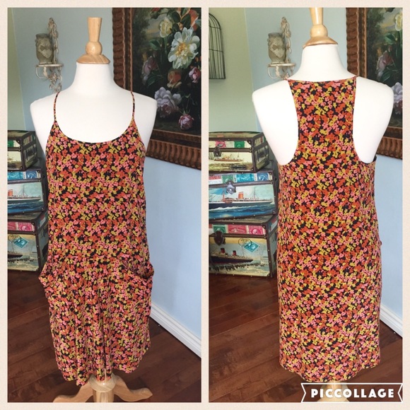 Theory Dresses & Skirts - Final Price drop🎉🎉Unique lovely dress by Theory