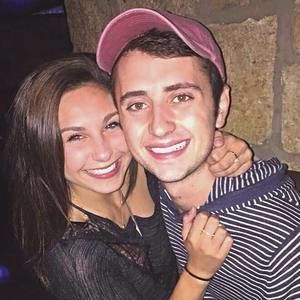 Meet your Posher, Garrison