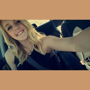 Meet your Posher, Cora jo