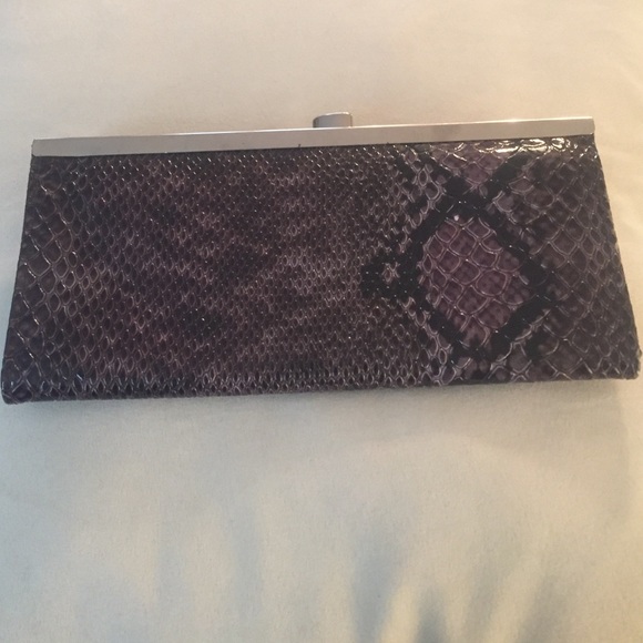 Snake skin compact wallet - Picture 1 of 2
