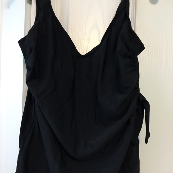 Women's bathing suit