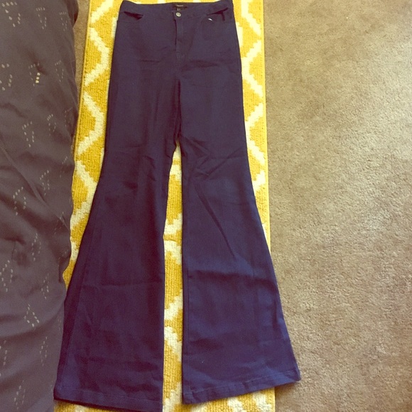 High waisted bellbottoms!!