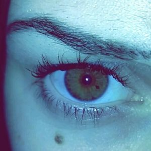 Meet your Posher, Jacynda