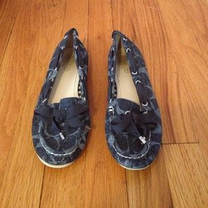 Adorable Coach Moccassins