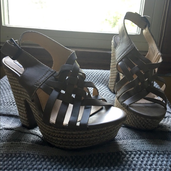 Strappy Block Heel Wedge Sandals w/ Woven Heel