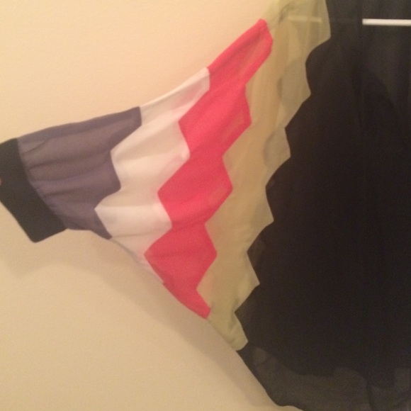 Tunic - Picture 2 of 2