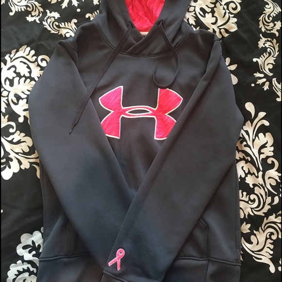 Under Armour Sweatshirt