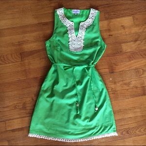 🍏SALE🍏Mudpie Kelly Green Shift Dress