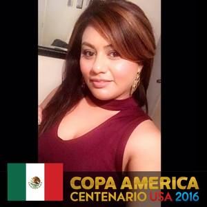 Meet your Posher, Mayra