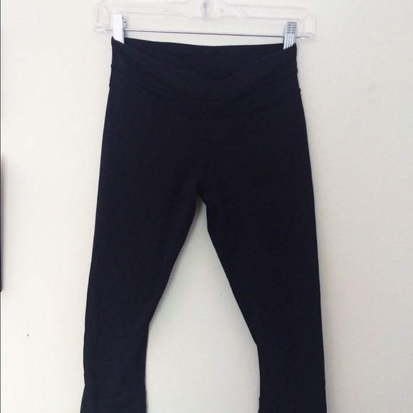 Lululemon Cropped Running Leggings