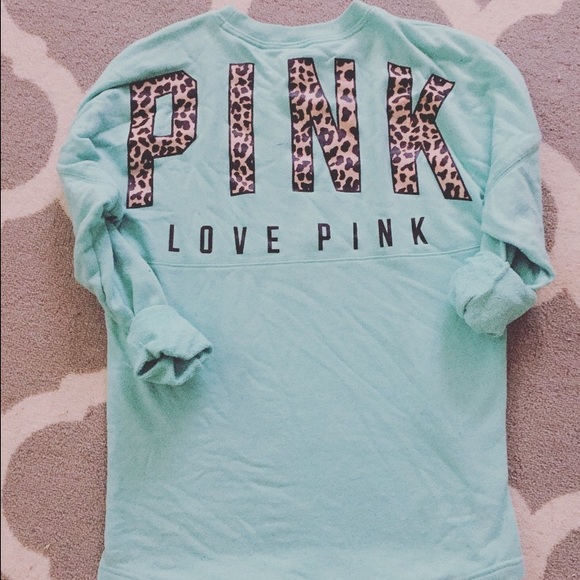 VS crew neck