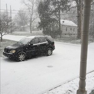 Meet your Posher, Skole