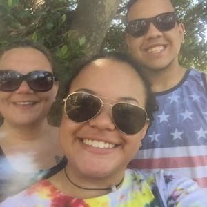 Meet your Posher, Sara