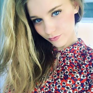 Meet your Posher, Michaela