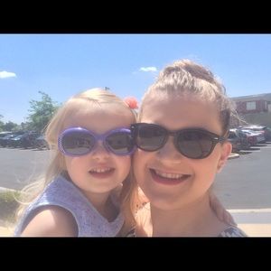 Meet your Posher, Rebekah