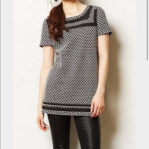 Anthropologie black and white basket weave tunic
