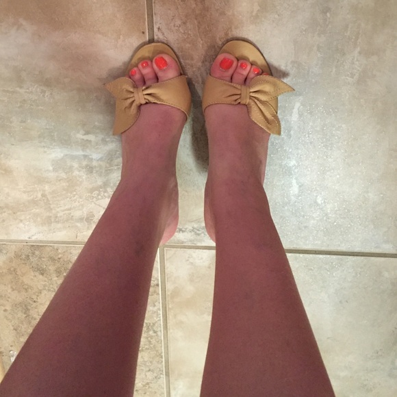 Cute Nine West slip ons