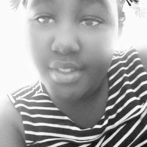 Meet your Posher, Deenia