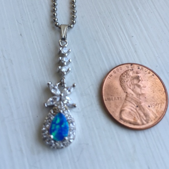 Fire Opal/Sterling Silver Pineapple Pendant 18-20" - Picture 2 of 2
