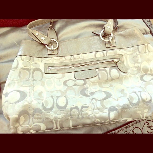 100% Authentic Coach Shoulder Bag