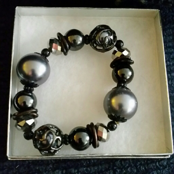 Fashion Bracelet***BUNDLE! ANY 3 ITEMS 10% OFF***