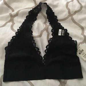 ❌SOLD❌ Victoria's Secret Lace Date Halter Bralette