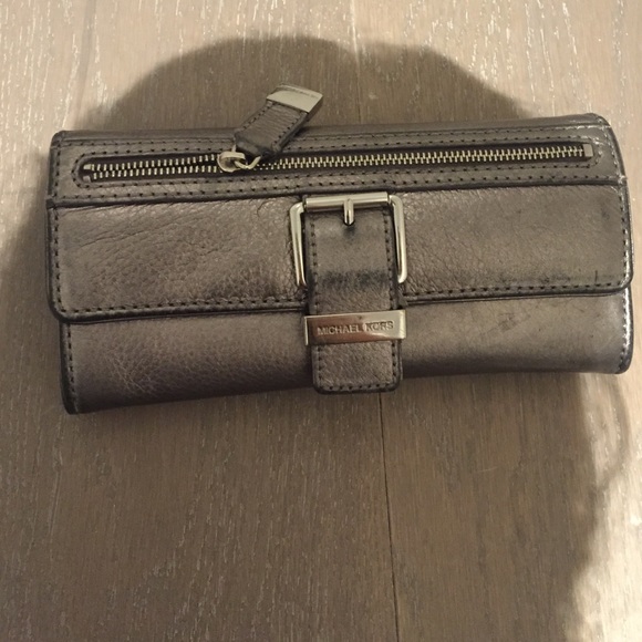 Michael Kors silver wallet