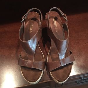AEROSOLES brown leather wedges 9 1/2