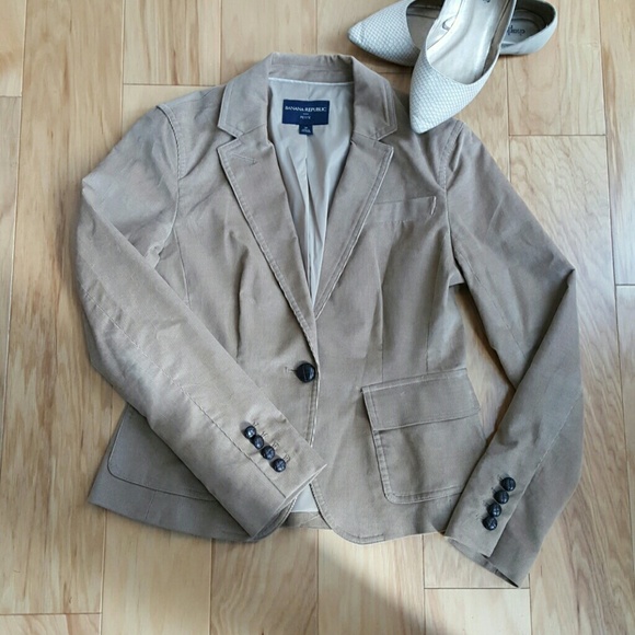 SALE!! Banana Republic Petite Curdoroy Blazer