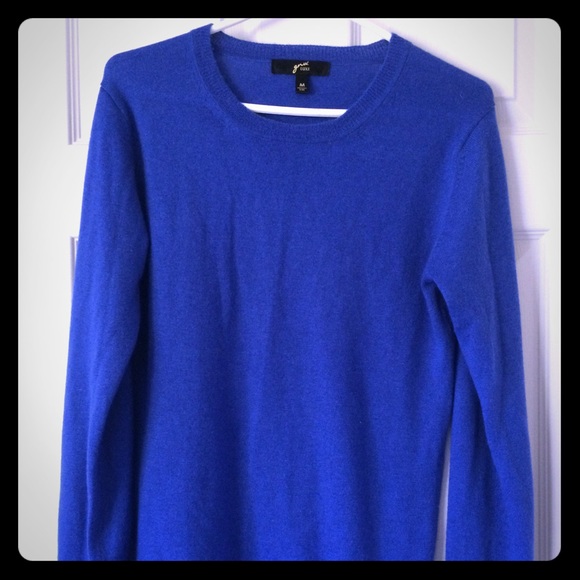 Blue cashmere sweater