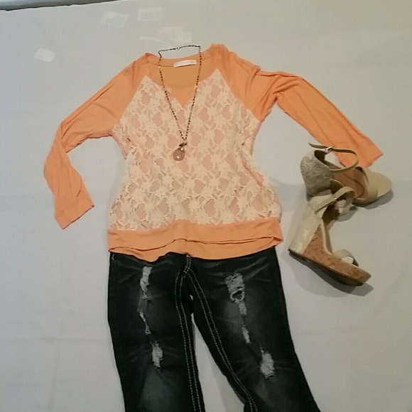 NWOT Lace peach thin light sweater