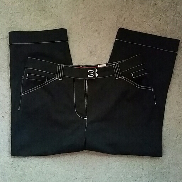 Capri pants - Picture 2 of 2