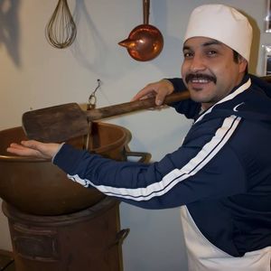 Meet your Posher, Priscilla