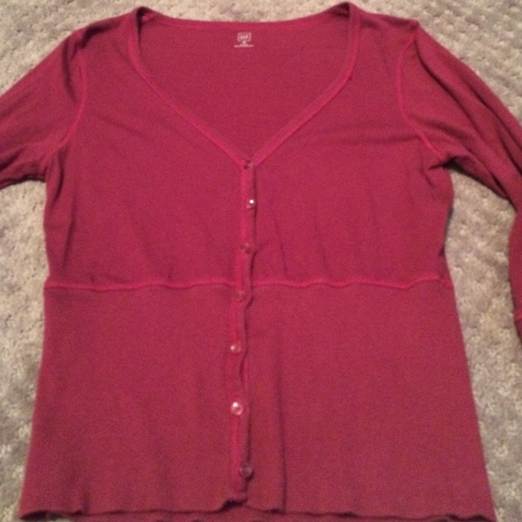 GAP burgundy 3/4 length sleeve cardigan.