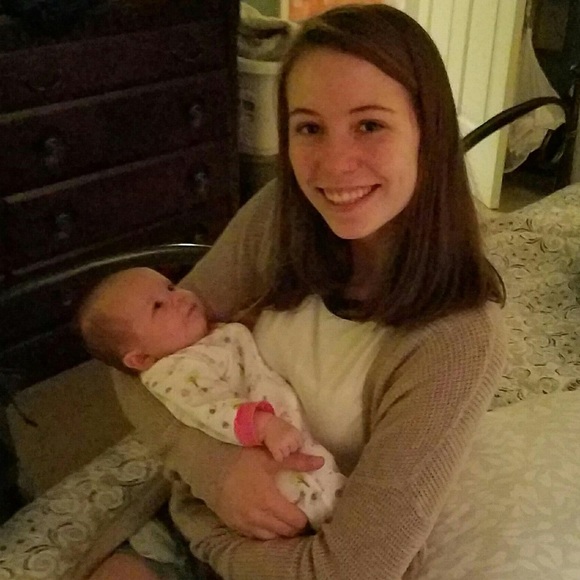 Meet Claire 🙃 - Picture 2 of 4