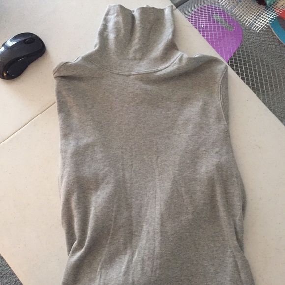 Grey turtleneck