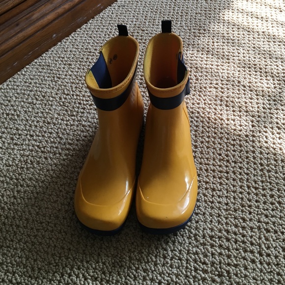 Sperry top sider rain boots