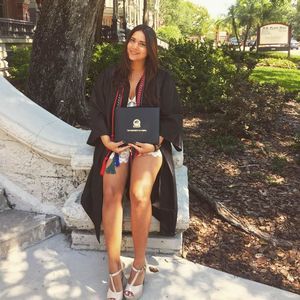 Meet your Posher, Laura desiree