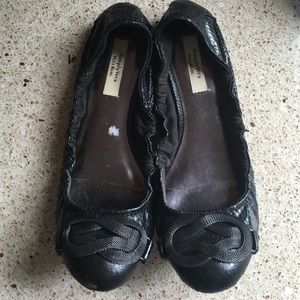 Vera wang flats