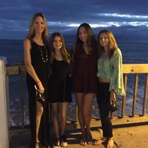 Meet your Posher, Jeanine