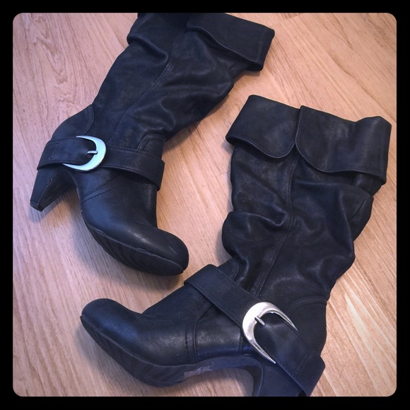 Coconuts Shoes - Black Slouchy Boots