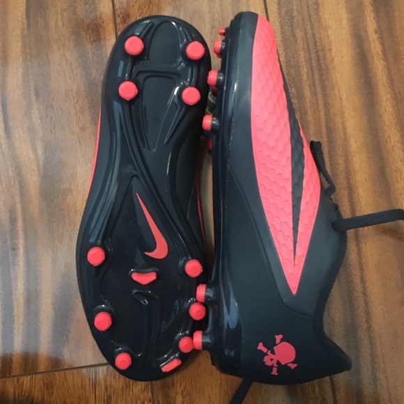 Nike cleats men's 4.5 - Picture 4 of 4