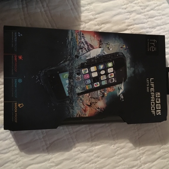 Lifeproof iPhone 5s case