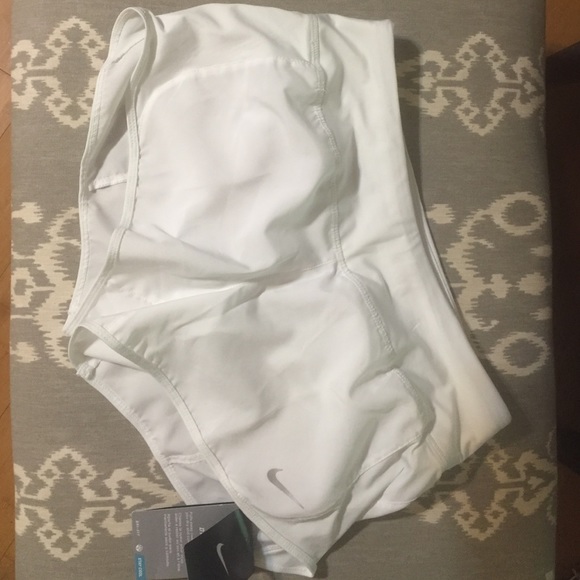 NIKE DRI-FIT SHORTS