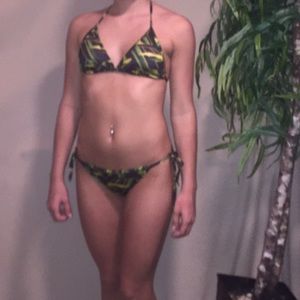 5- New String Bikini Black Green & Yellow
