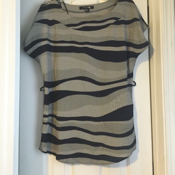 Patterned blouse