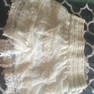 Lace crochet beige shorts
