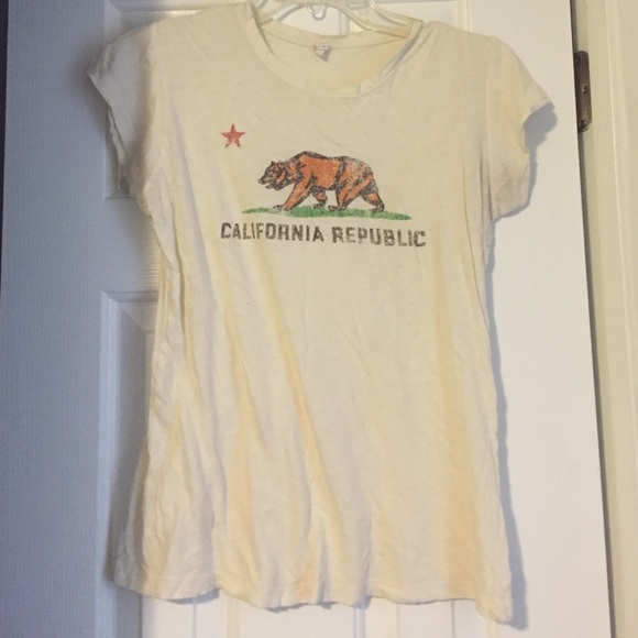 Cali tee